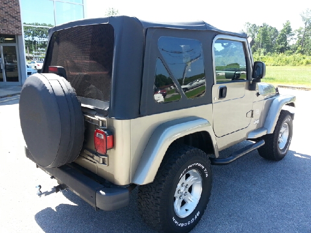 Jeep Wrangler Unlimited 2004 photo 4
