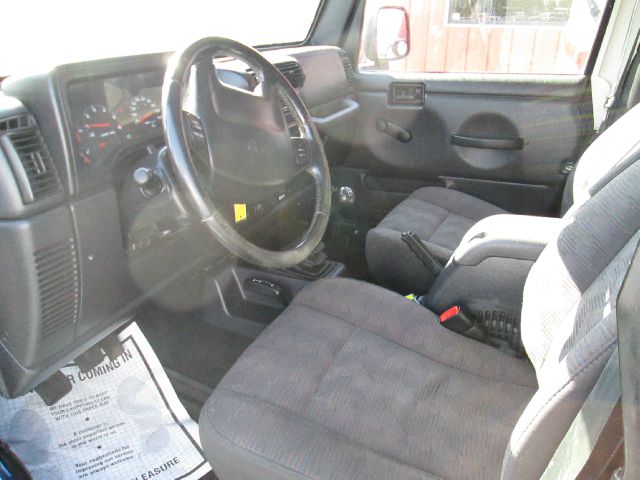 Jeep Wrangler Unlimited 2004 photo 3