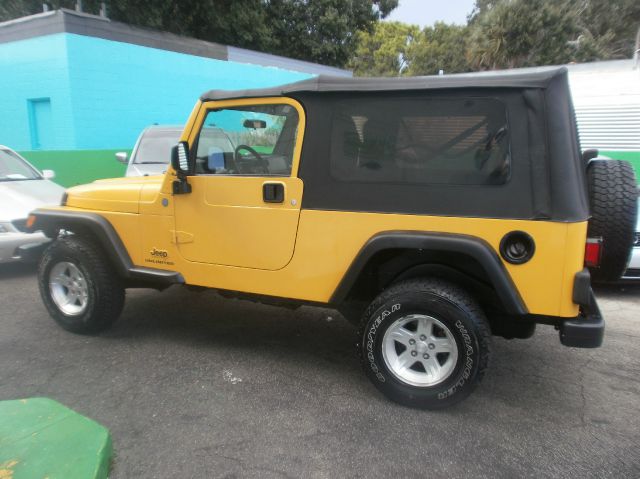 Jeep Wrangler Unlimited 2004 photo 3