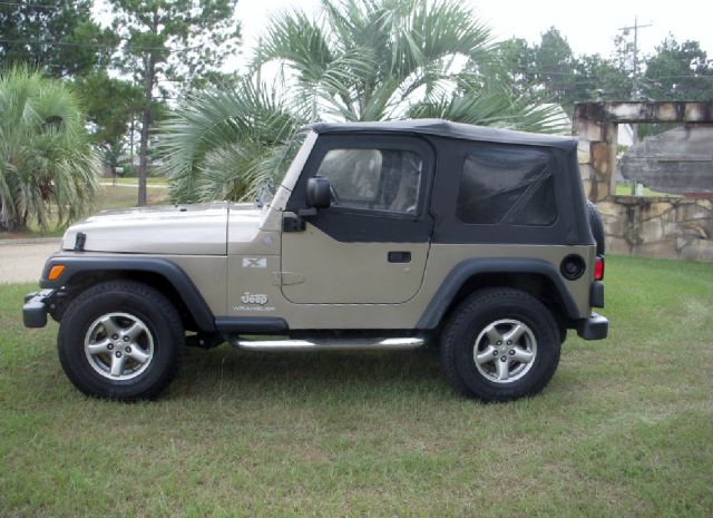 Jeep Wrangler Unlimited 2004 photo 1