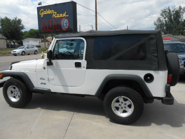 Jeep Wrangler Unlimited 2004 photo 2