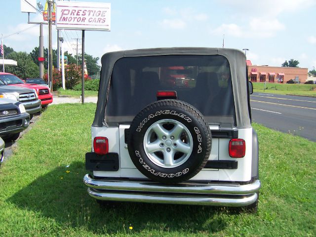 Jeep Wrangler Unlimited SW2 SUV