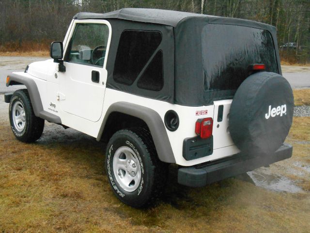 Jeep Wrangler Unlimited 2005 photo 3