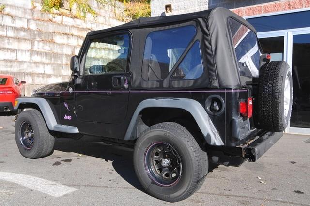 Jeep Wrangler Unlimited 2006 photo 2