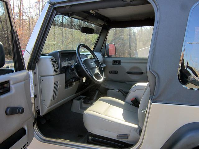 Jeep Wrangler Unlimited SW2 SUV