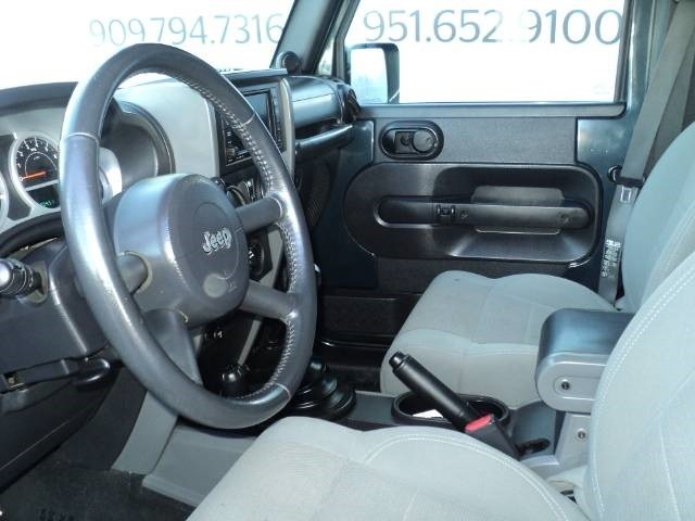 Jeep Wrangler Unlimited 2007 photo 2