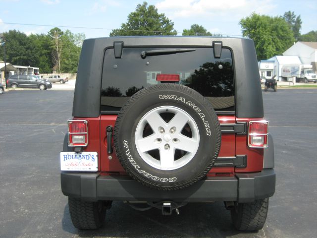 Jeep Wrangler Unlimited 1500 Extended Cargo Clean SUV