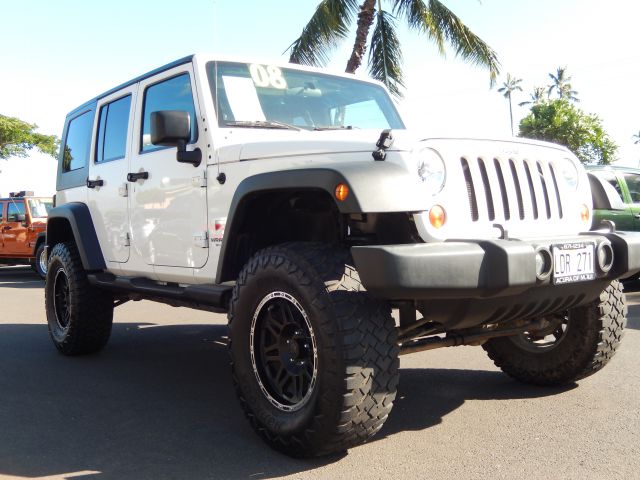 Jeep Wrangler Unlimited 1500 Extended Cargo Clean SUV