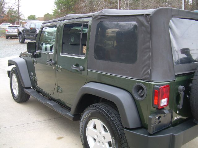 Jeep Wrangler Unlimited 2008 photo 3
