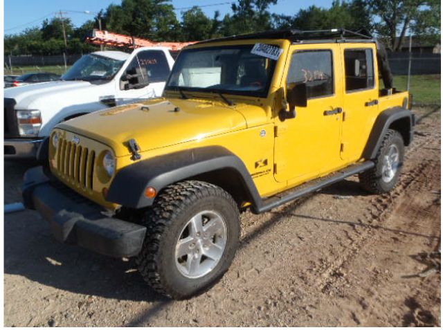 Jeep Wrangler Unlimited 1500 Extended Cargo Clean SUV