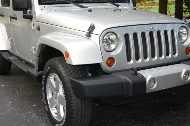 Jeep Wrangler Unlimited 1500 Extended Cargo Clean SUV