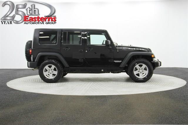 Jeep Wrangler Unlimited 2010 photo 2