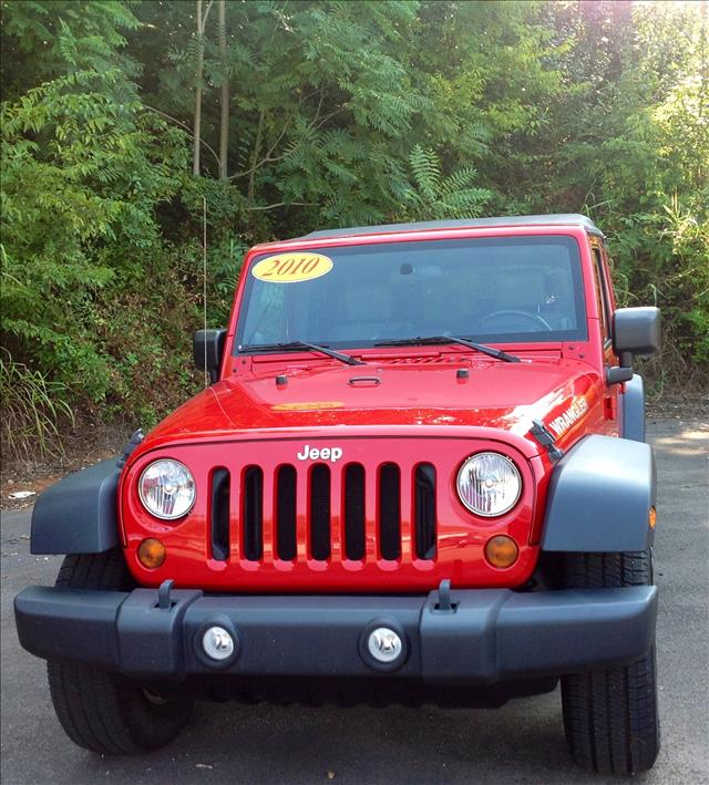 Jeep Wrangler Unlimited 2010 photo 2
