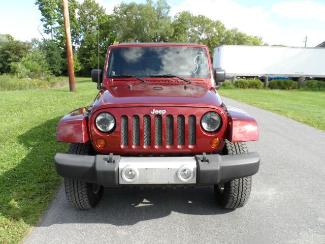 Jeep Wrangler Unlimited 2010 photo 3