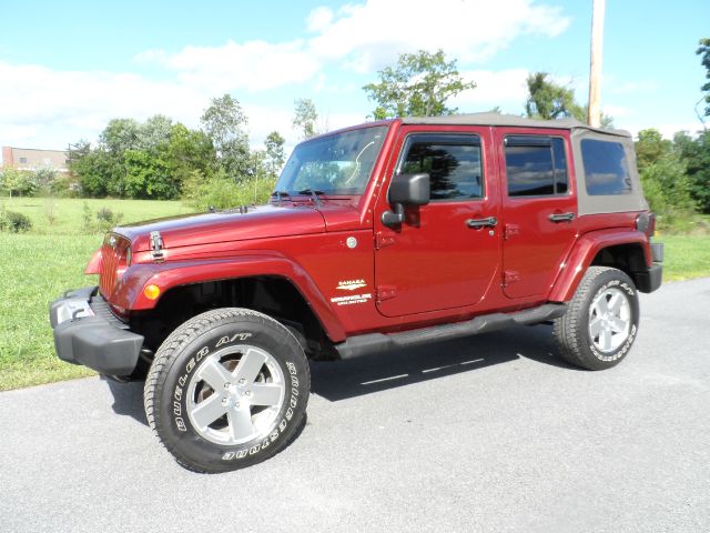 Jeep Wrangler Unlimited 2010 photo 4
