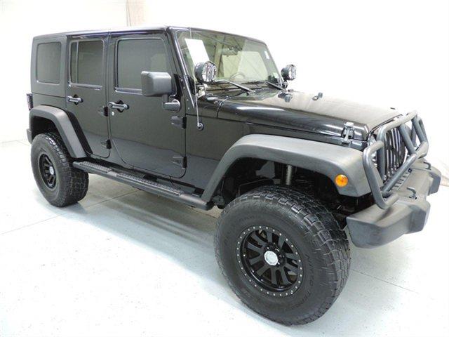 Jeep Wrangler Unlimited 2010 photo 1