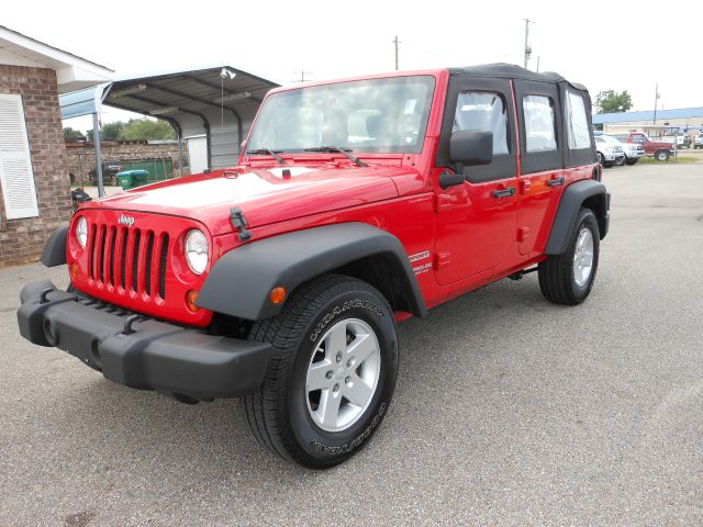 Jeep Wrangler Unlimited 2010 photo 3