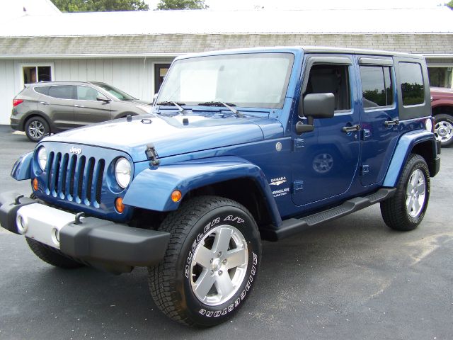 Jeep Wrangler Unlimited 2010 photo 1