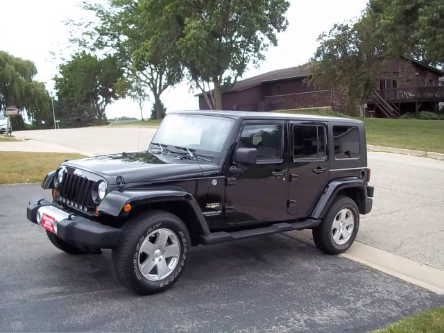 Jeep Wrangler Unlimited 2010 photo 4