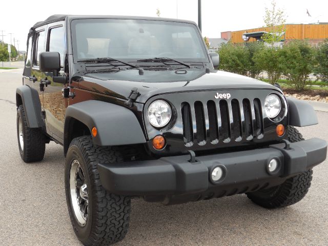 Jeep Wrangler Unlimited 2011 photo 3