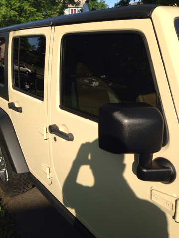 Jeep Wrangler Unlimited 2011 photo 1