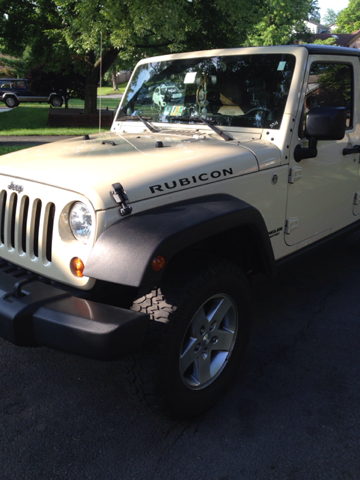 Jeep Wrangler Unlimited 2011 photo 2