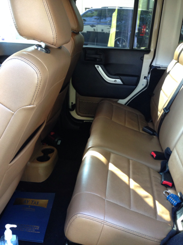 Jeep Wrangler Unlimited 2011 photo 4