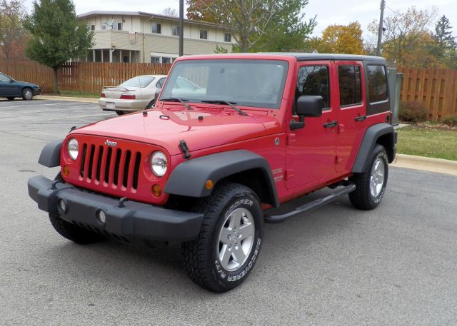 Jeep Wrangler Unlimited 2011 photo 3