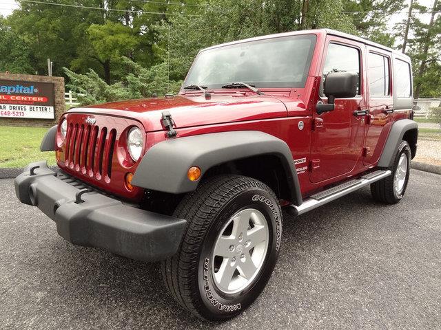 Jeep Wrangler Unlimited 2011 photo 2