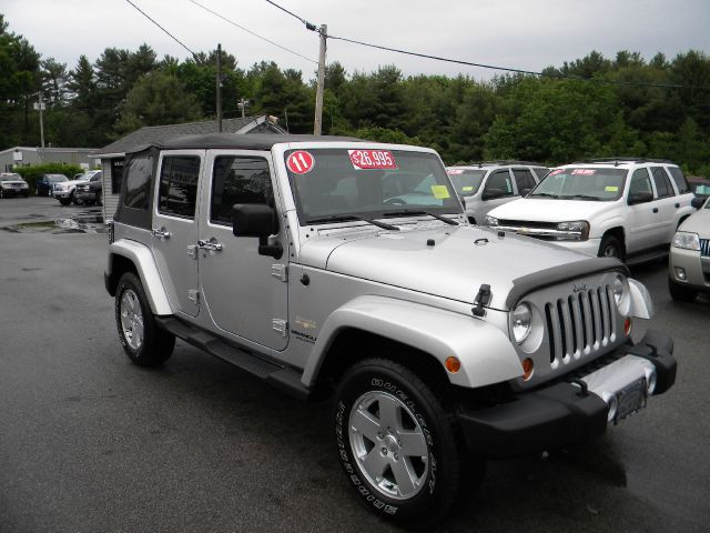 Jeep Wrangler Unlimited 2011 photo 3