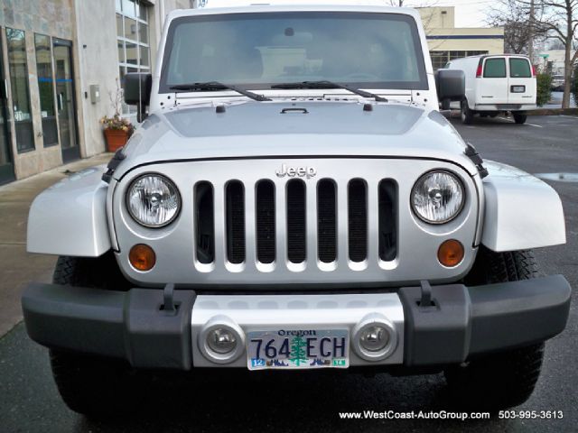 Jeep Wrangler Unlimited 2011 photo 3