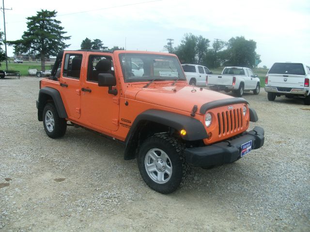Jeep Wrangler Unlimited 2013 photo 2