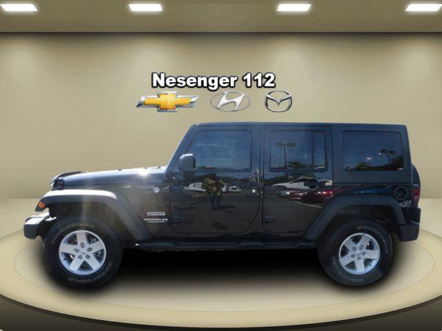 Jeep Wrangler Unlimited 2014 photo 3