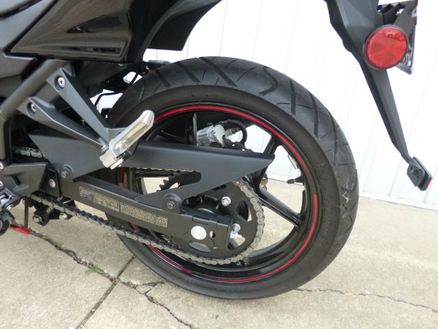 Kawasaki NINJA 2010 photo 22