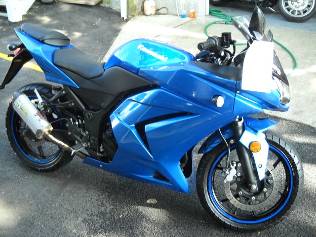 Kawasaki Ninja 250 2008 photo 3