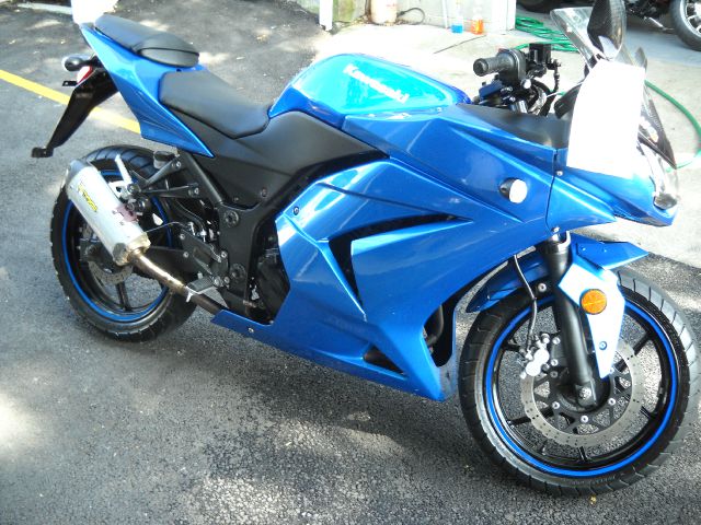 Kawasaki Ninja 250 2008 photo 4