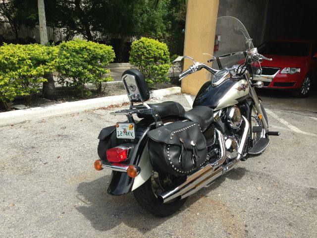 Kawasaki Vulcan 1500 2001 photo 4