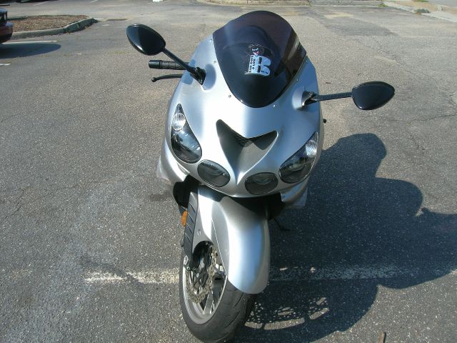 Kawasaki ZX14 2008 photo 4