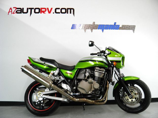 Kawasaki ZZRX1200R 2004 photo 2