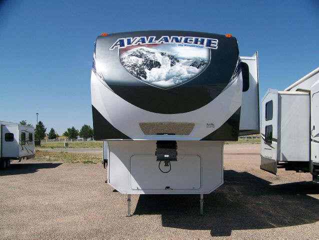 Keystone AVALANCHE 295RL 2014 photo 1