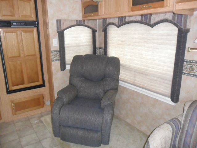 Keystone CHALLENGER 2004 photo 13