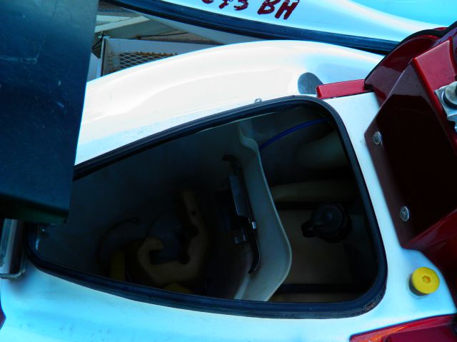 Kawasaki JET SKI STX900 Unknown Boat