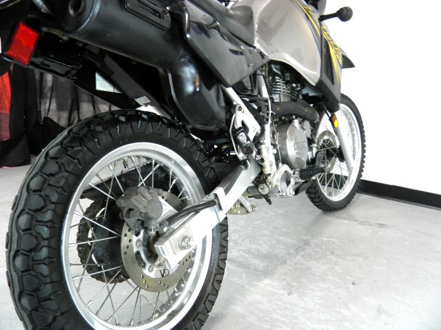 Kawasaki KLR650 2007 photo 6