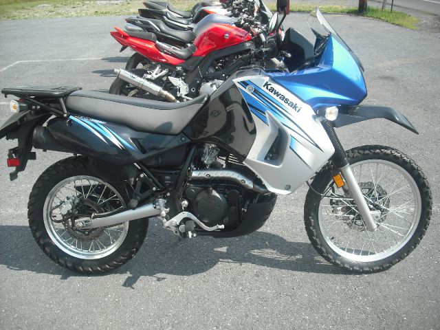 Kawasaki KLR650 2011 photo 3