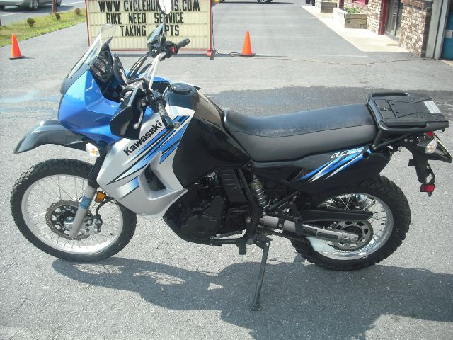 Kawasaki KLR650 2011 photo 4