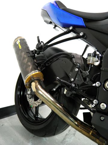 Kawasaki NINJA ZX-10R 2008 photo 13