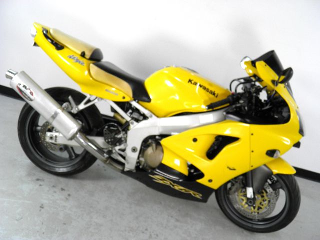 Kawasaki Ninja zx-6R 2002 photo 2