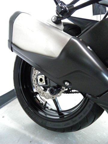 Kawasaki Ninja zx-6R 2009 photo 16