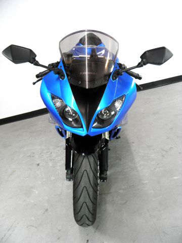 Kawasaki Ninja zx-6R 2009 photo 25