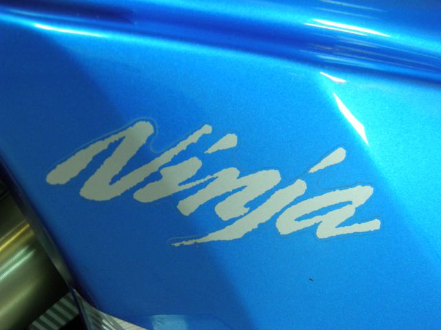 Kawasaki Ninja zx-6R 2009 photo 30